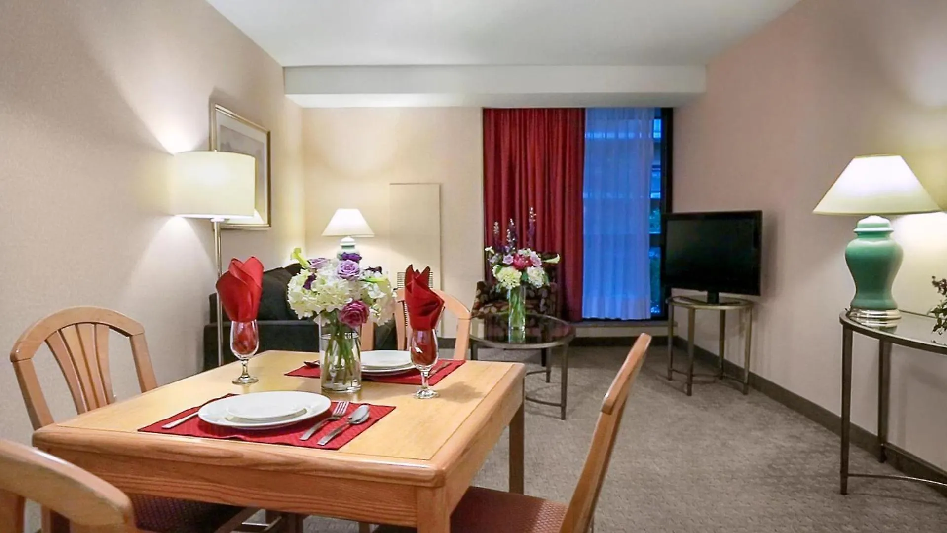 Cartier Place Suite Hotel Оттава